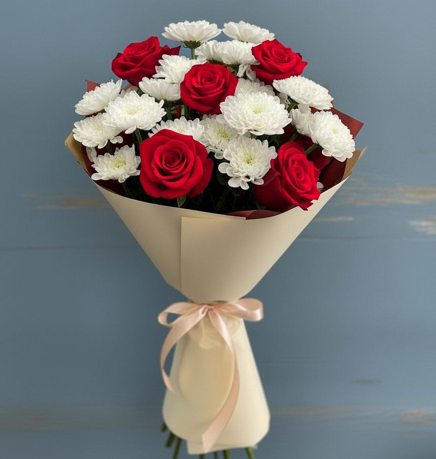 Букет цветов из: Розы и Хризантемы в Павловске Воронежской области