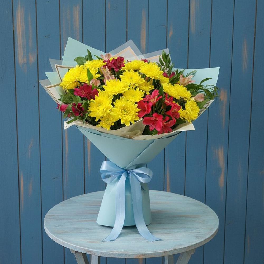 Букет цветов из: Альстромерии и Хризантемы в Павловске Воронежской области