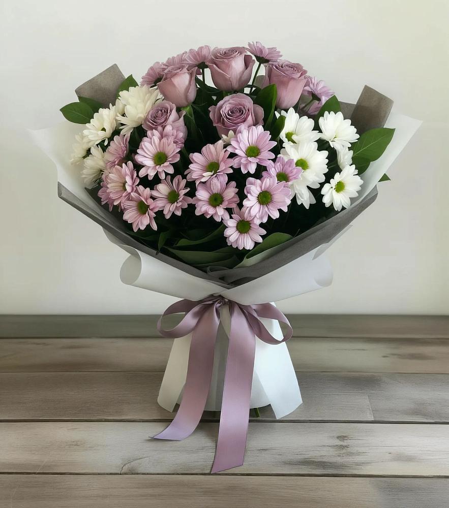 Букет цветов из: Хризантемы и Розы в Павловске Воронежской области