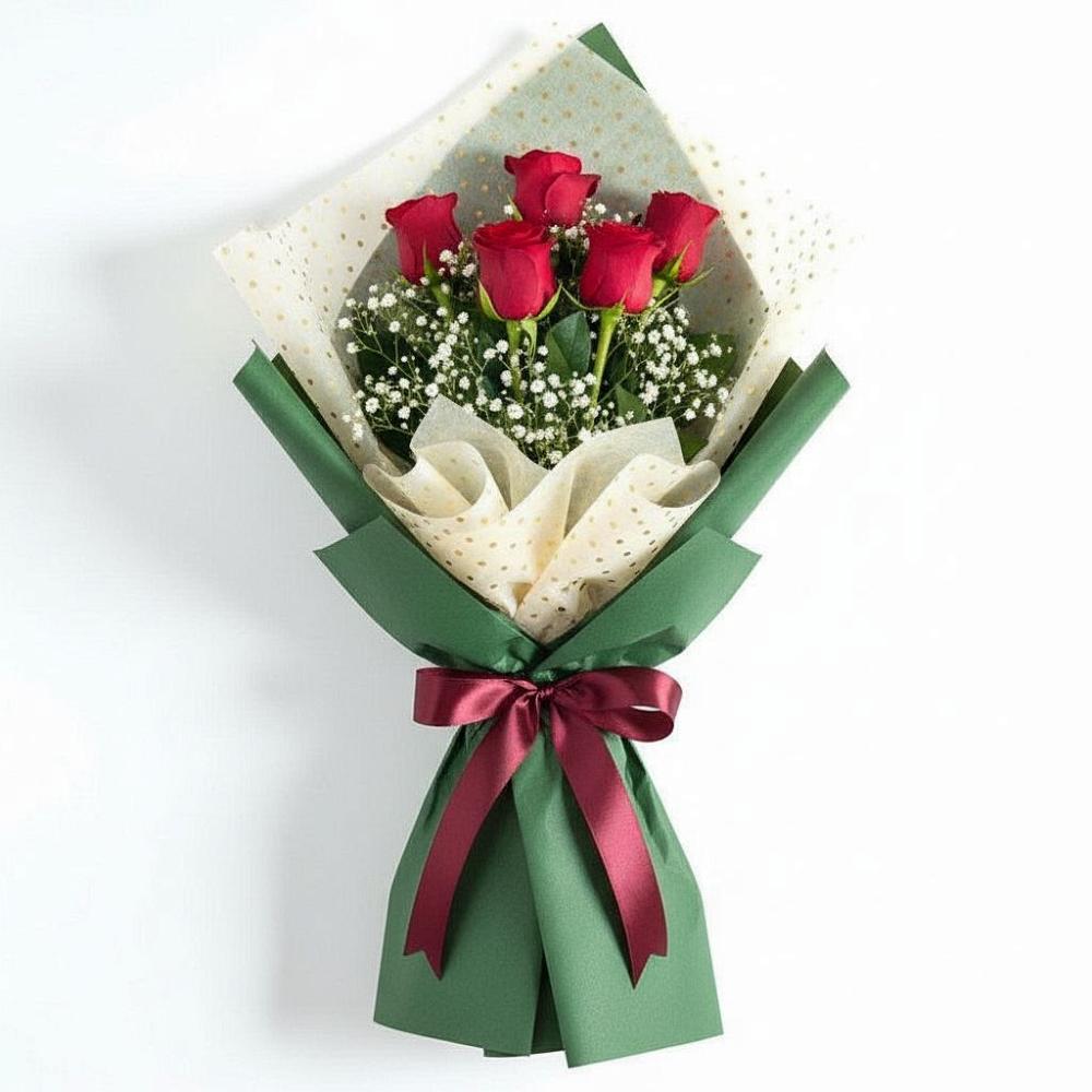 Букет цветов из: Розы в Павловске Воронежской области