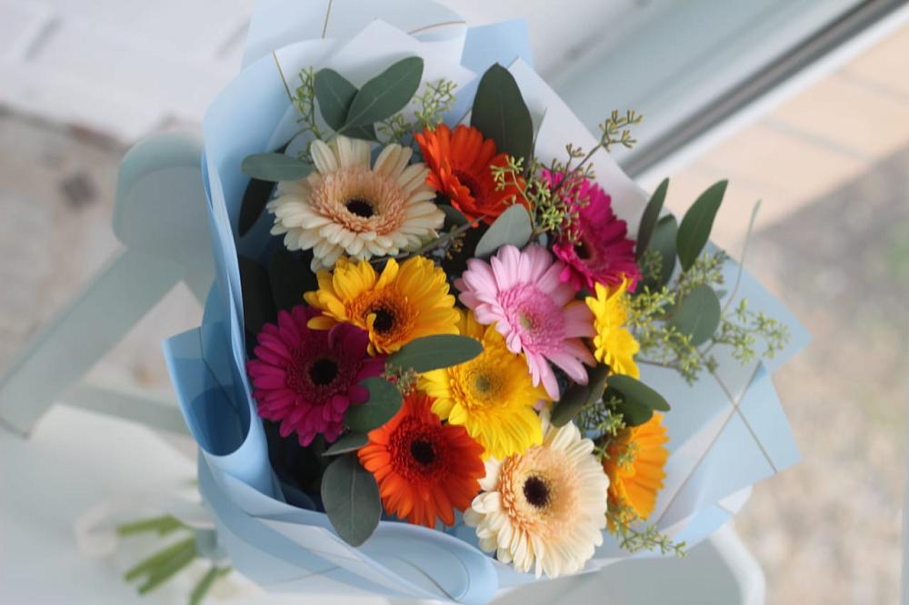 Букет цветов из: Герберы в Павловске Воронежской области