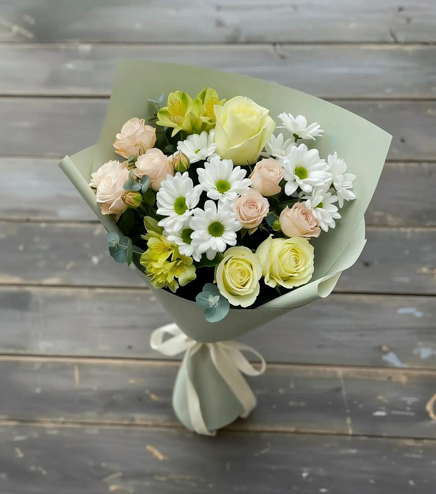 Букет цветов из: Альстромерии, Розы и Хризантемы в Павловске Воронежской области