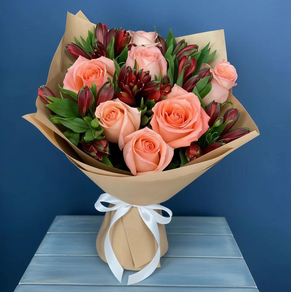 Букет цветов из: Розы и Альстромерии в Павловске Воронежской области