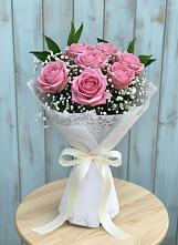 Букет цветов из:  Розы в Павловске Воронежской области