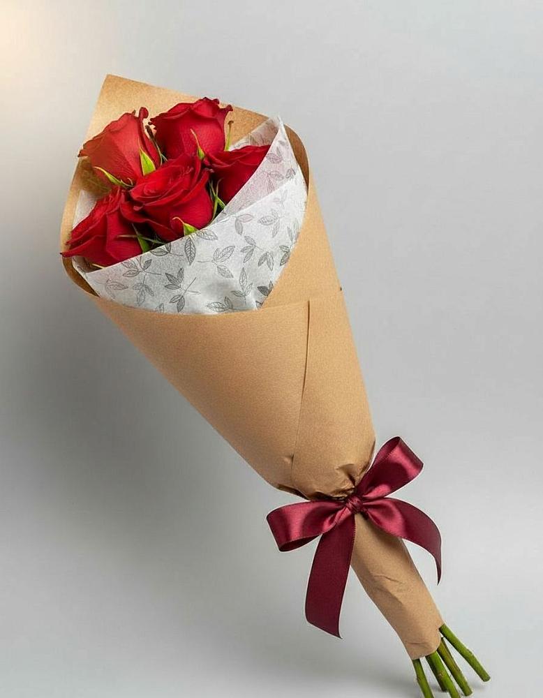 Букет цветов из: Розы в Павловске Воронежской области