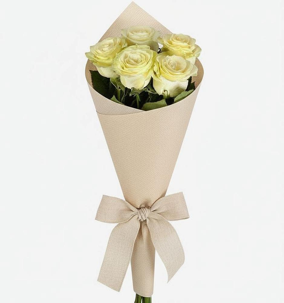 Букет цветов из: Розы в Павловске Воронежской области