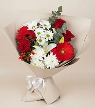 Букет цветов из:  Розы, Хризантемы, Герберы и Лилии в Павловске Воронежской области