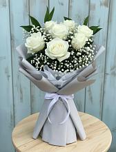Букет цветов из:  Розы в Павловске Воронежской области