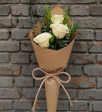 Букет цветов из:  Розы в Павловске Воронежской области