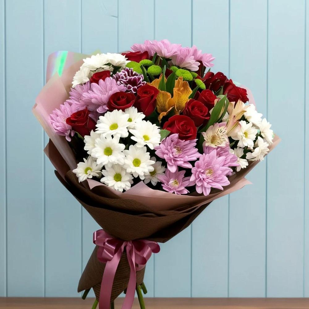 Букет цветов из: Розы, Хризантемы и Альстромерии в Павловске Воронежской области