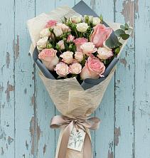 Букет цветов из:  Розы в Павловске Воронежской области