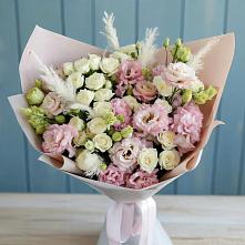 Букет цветов из:  Альстромерии и Розы в Павловске Воронежской области